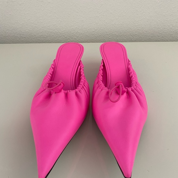 Balenciaga Drawstring Neon Pink Kitten Heel Mules - Picture 2 of 11